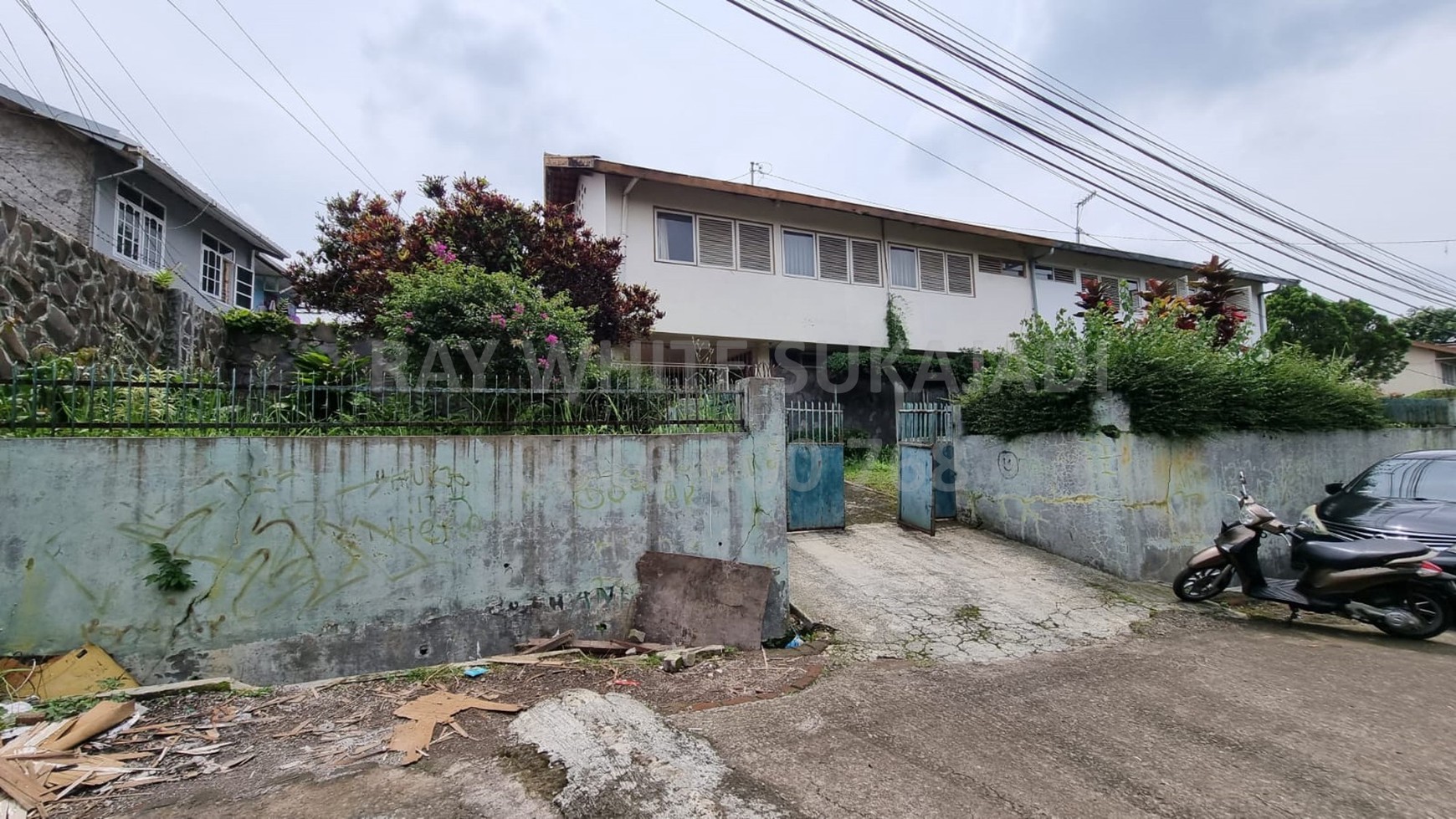 Dijual Rumah di Jl Sangkuriang, Dago