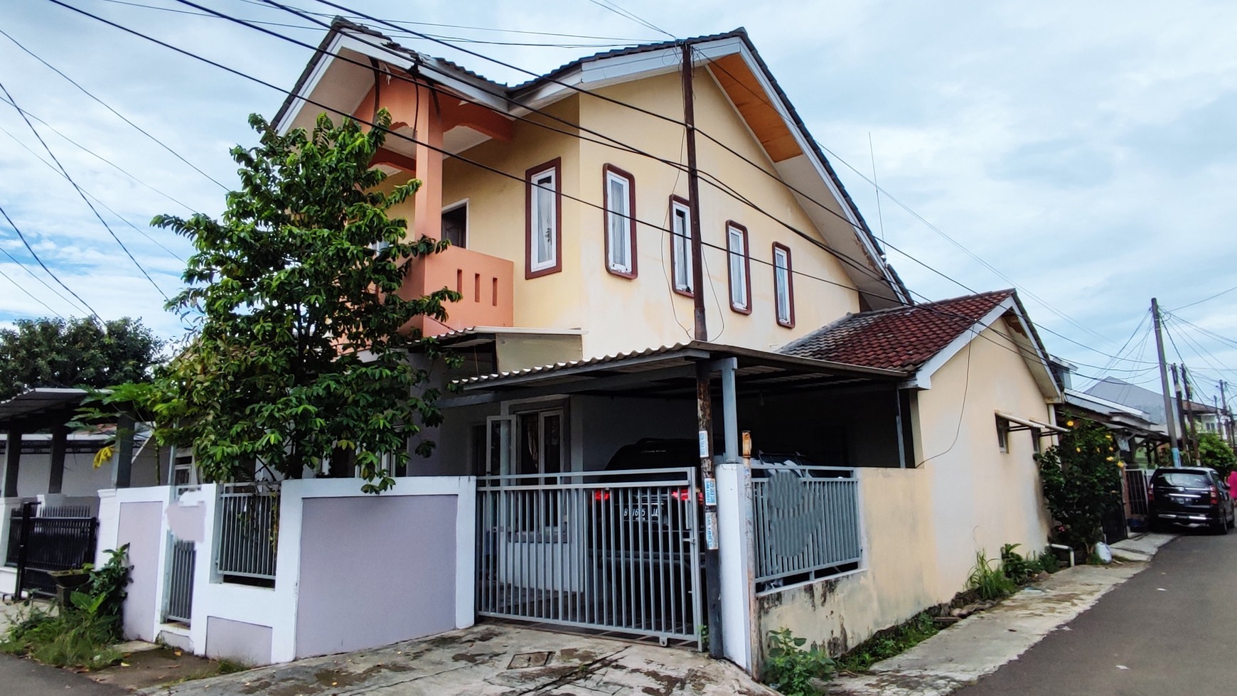 Hot Sale. Rumah 2 Lantai Di Griya Loka, BSD