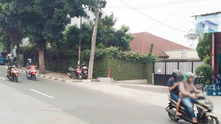 Perkantoran Raya Pondok Gede, Kramat Jati, Luas 1.740m2