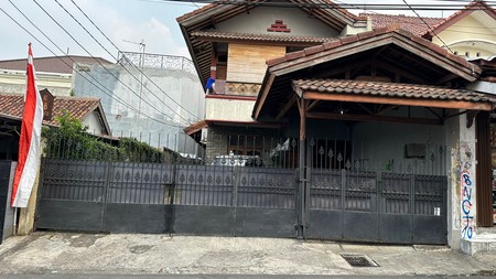 Dijual kos2an di Jl Mampang Prapatan - Jakarta Selatan