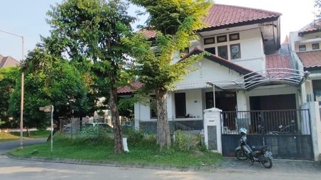 DIJUAL CEPAT RUMAH HITUNG TANAH DI KAWASAN ELIT SURABAYA