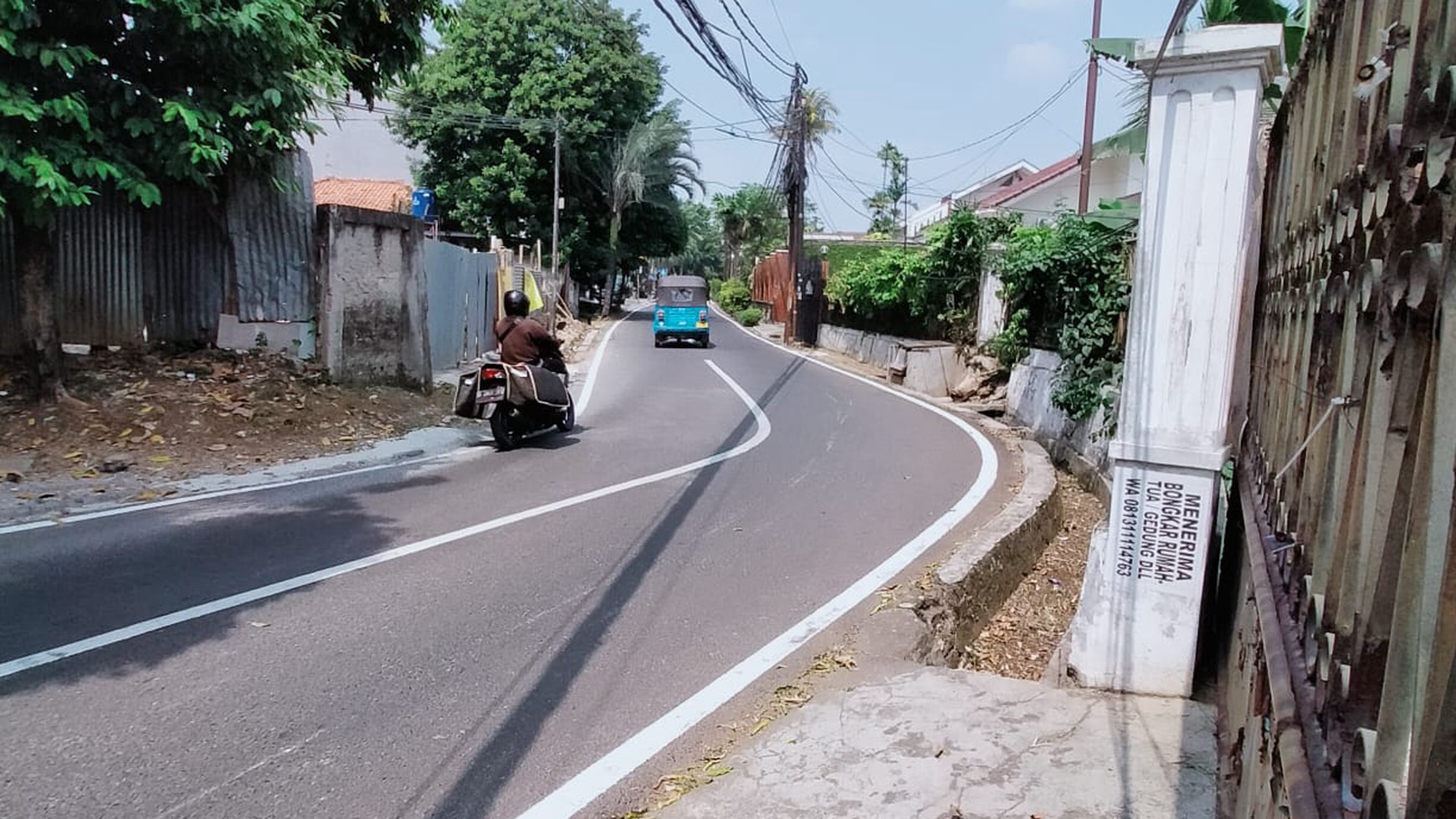 Rumah Bagus DiJl Caringin Timur, Cilandak Jakarta Selatan