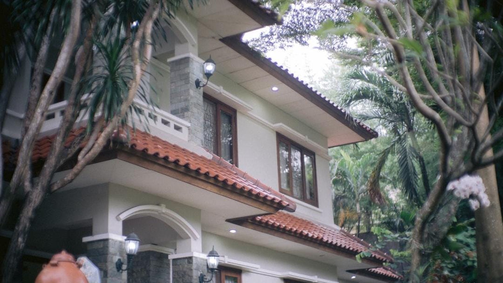 Villa style house inside townhouse Jakarta