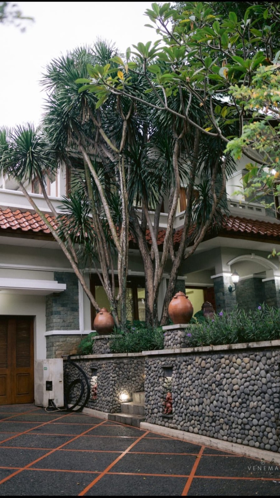 Villa style house inside townhouse Jakarta