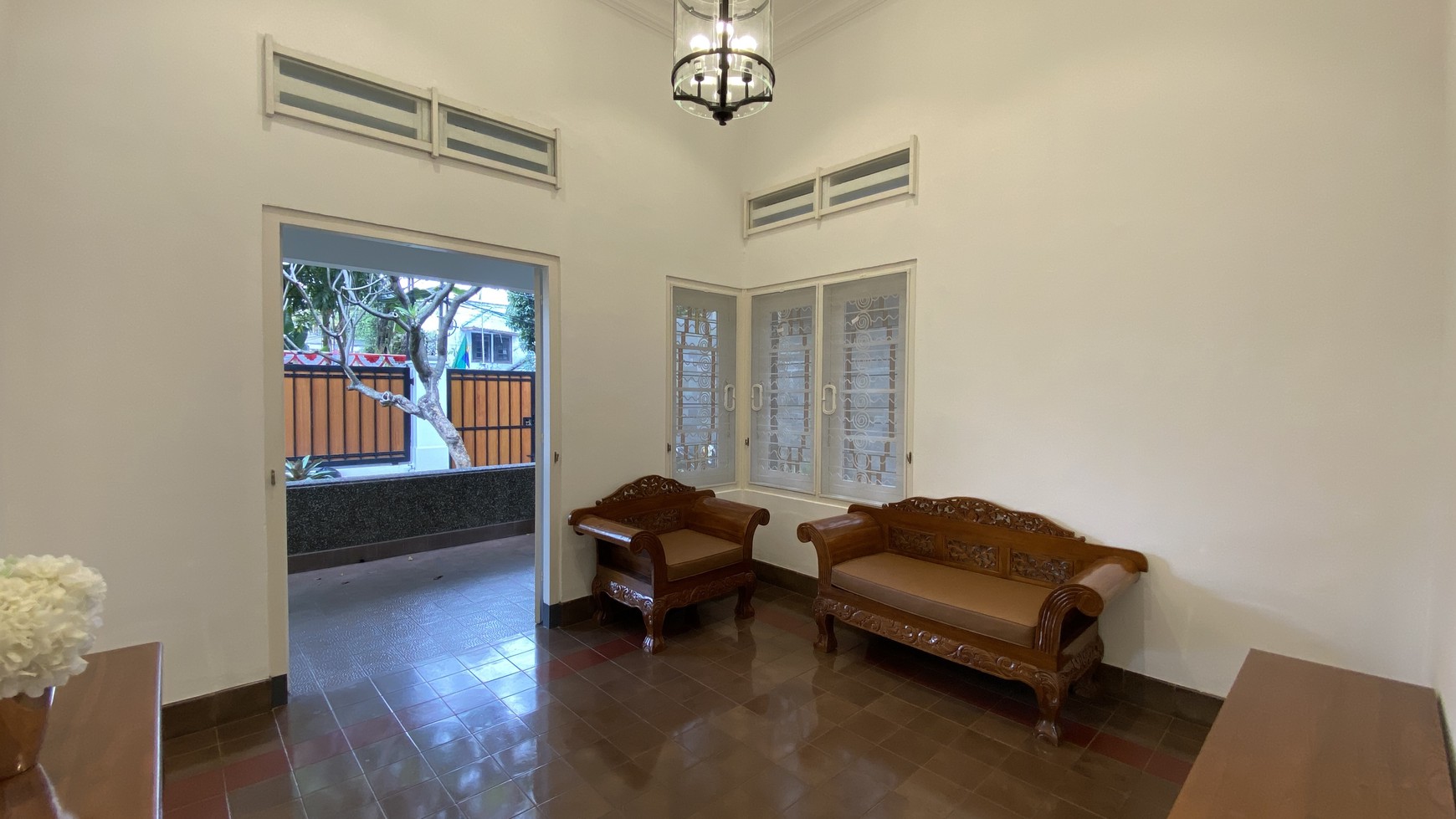 Beautiful House with Big Backyard at Menteng Area