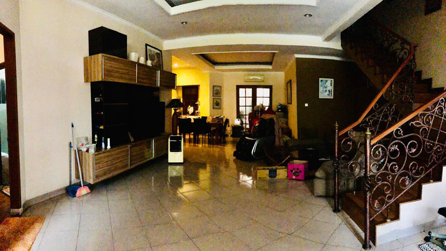 Rumah Luas Diarea Jl Delima Rempoa Semi Furnished Near Akses Toll Veteran