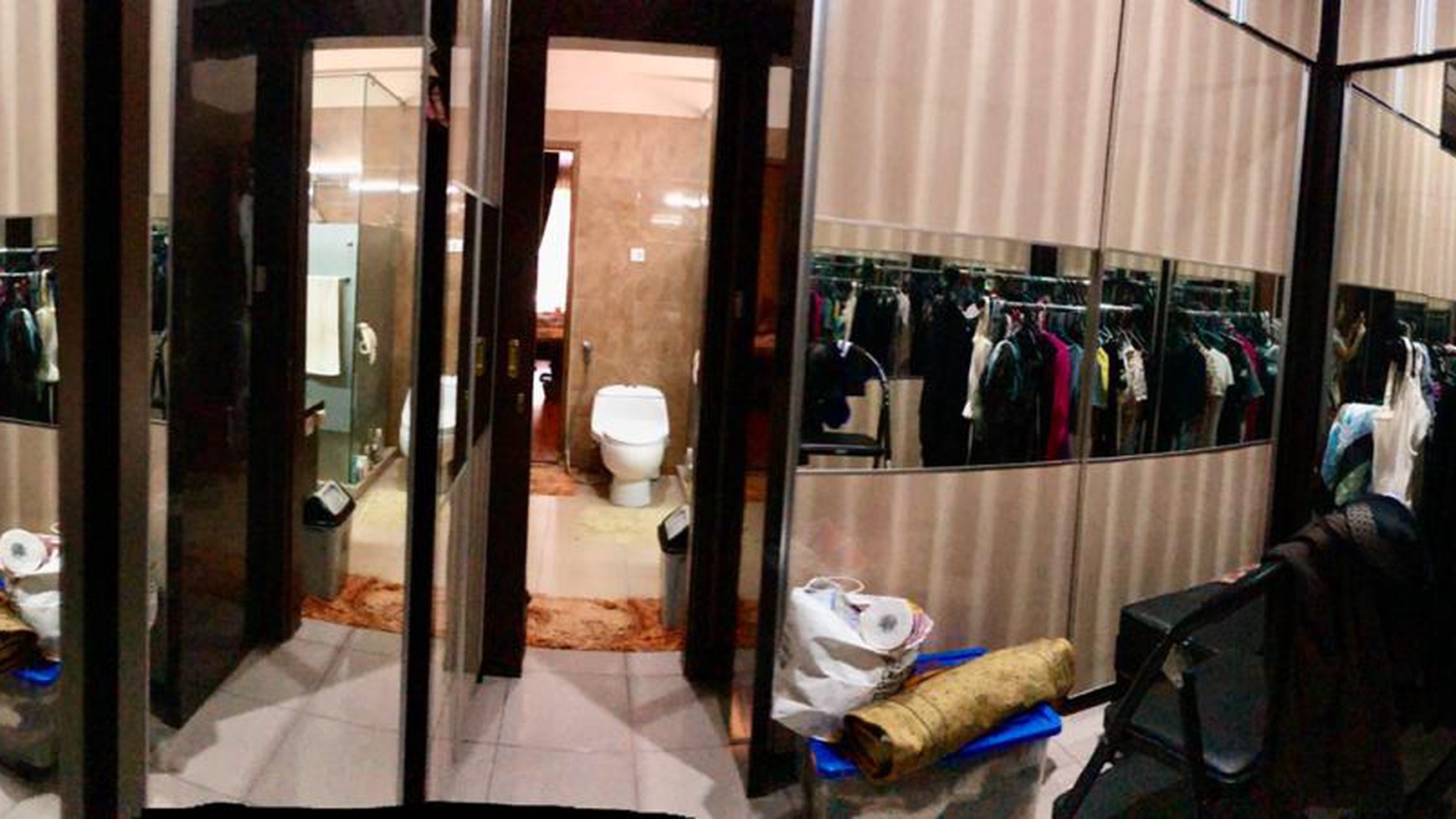 Rumah Luas Diarea Jl Delima Rempoa Semi Furnished Near Akses Toll Veteran