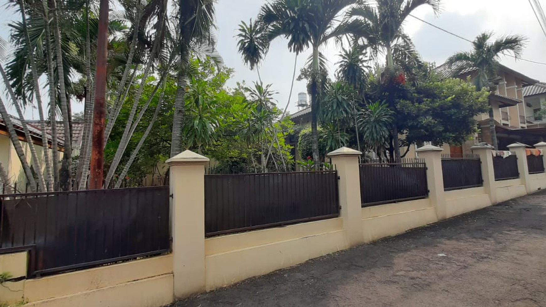 Rumah Luas Diarea Jl Delima Rempoa Semi Furnished Near Akses Toll Veteran