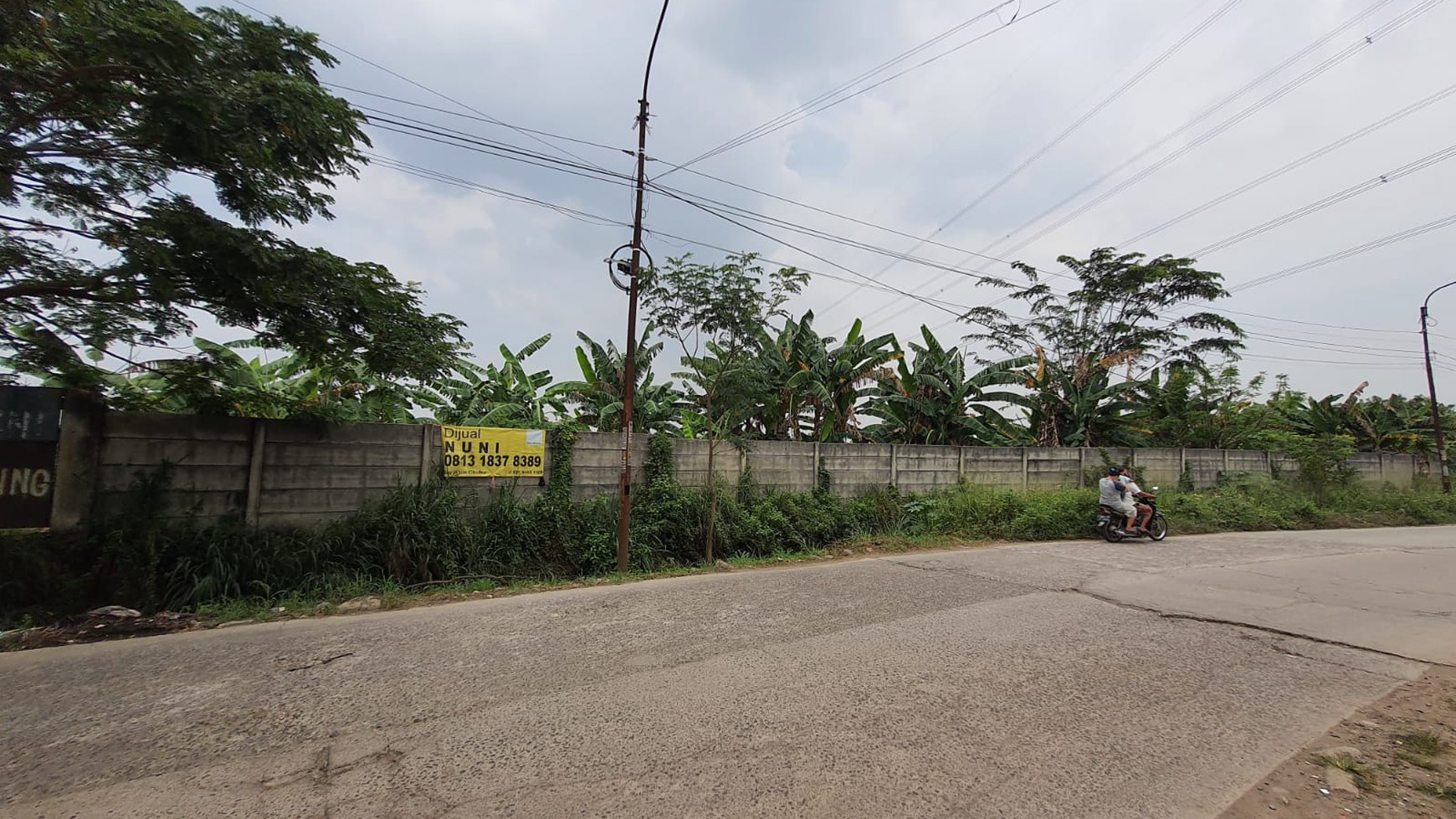 TURUN HARGA. Lahan seluas 11 hektar di kawasan Narogong - Limus Nunggal, Ciketing Udik, Pasir Angin