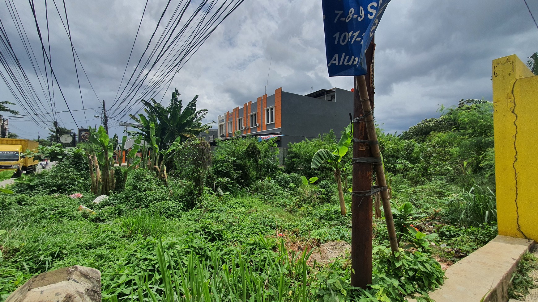 Lahan di Jl. Raya Kranggan - Sebelah Samara Restaurant Kranggan