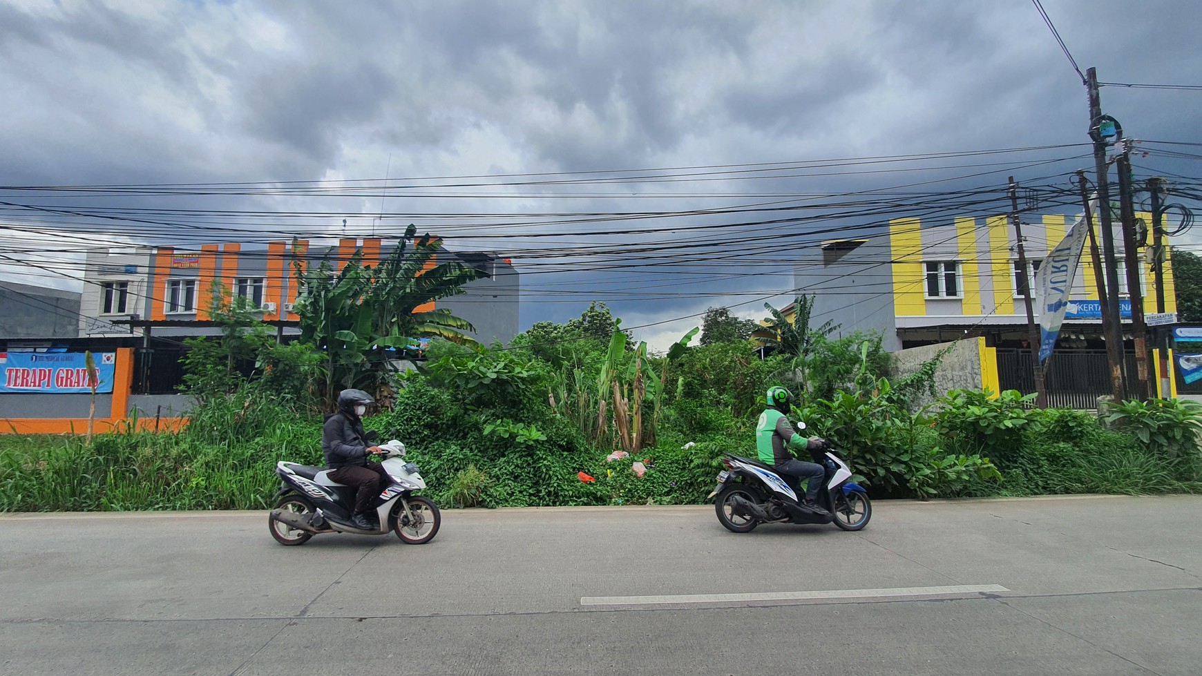 Lahan di Jl. Raya Kranggan - Sebelah Samara Restaurant Kranggan