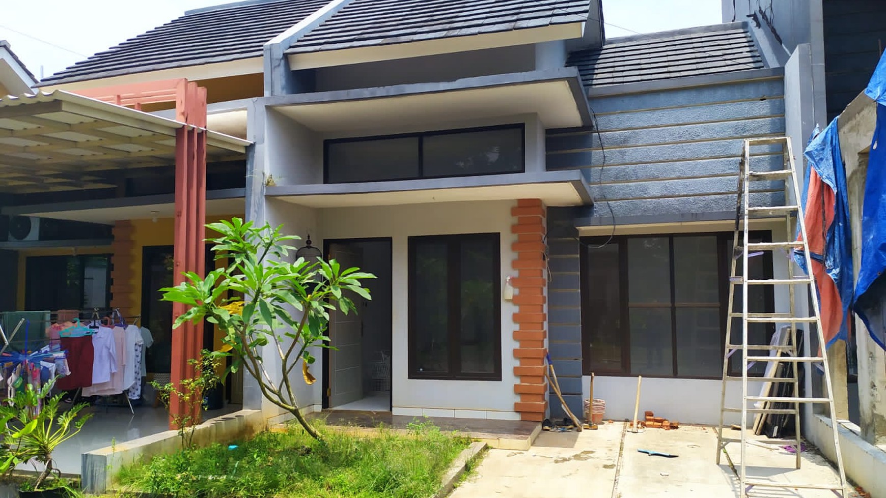 Rumah minimali dalam cluster, bebas banjir di Bekasi.