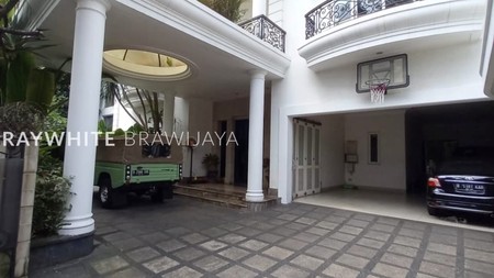 Rumah 2 Lantai Dekat Senayan Hang Lekiu Kebayoan Baru Jakarta Selatan