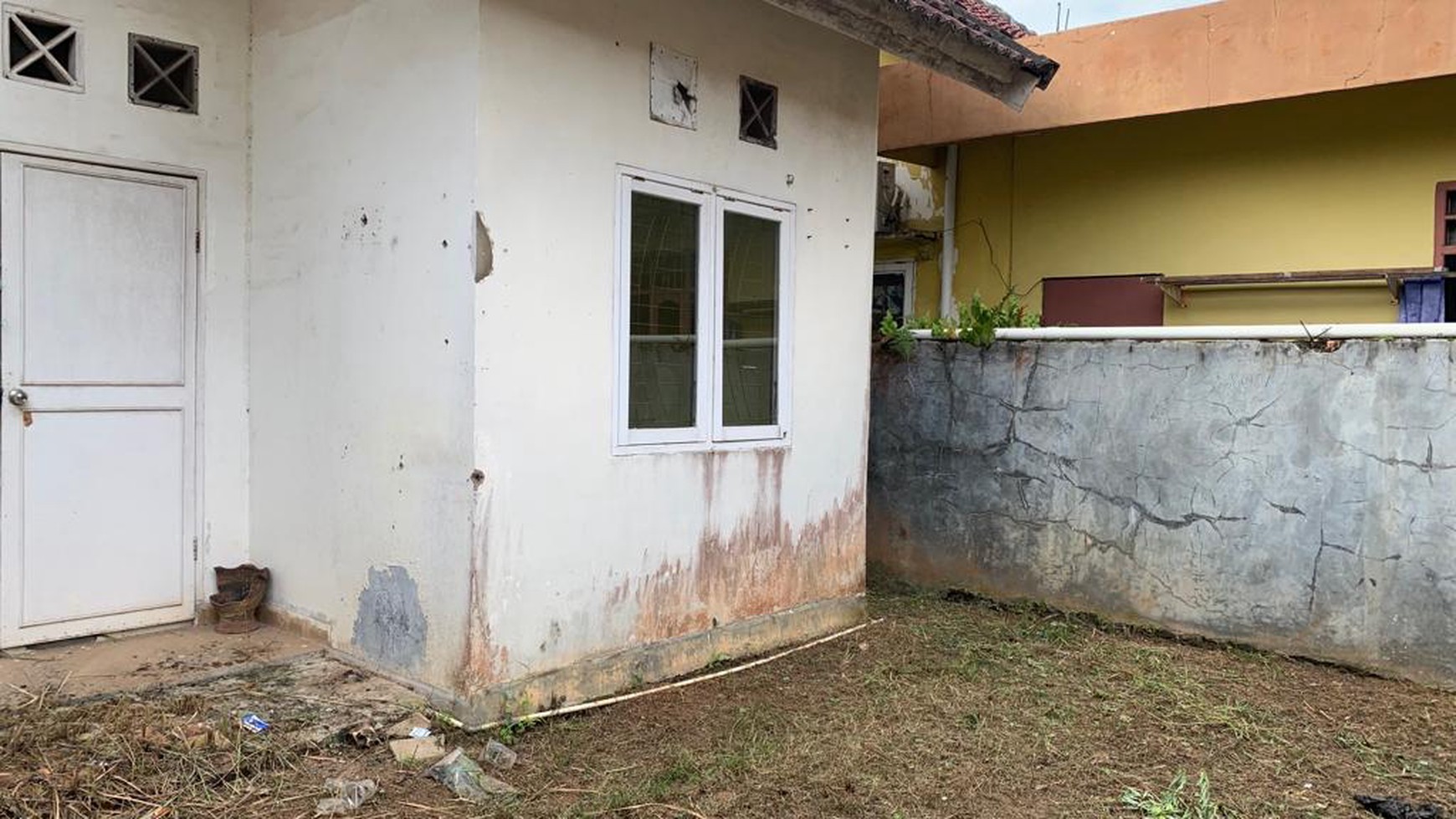 Rumah dijual cepat di Maskrebet