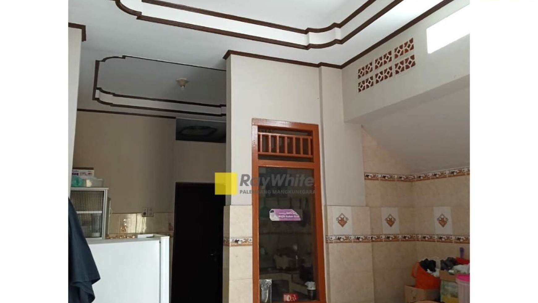 DIJUAL RUMAH TENGAH KOTA 