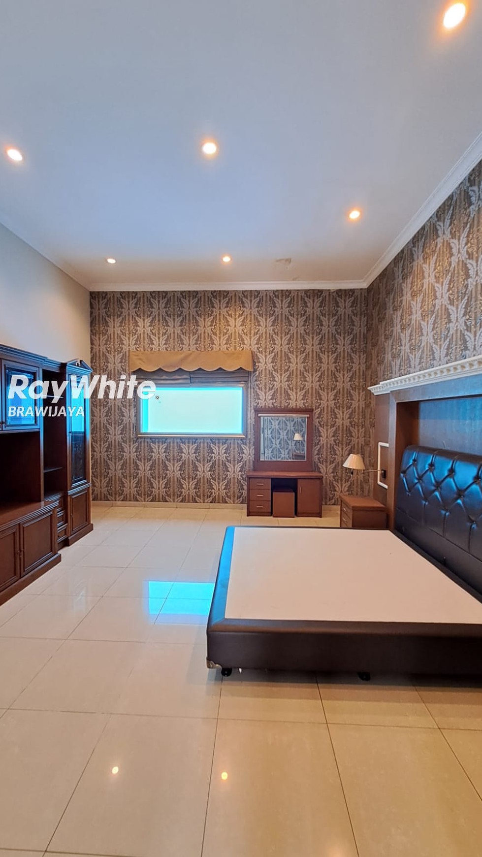 Rumah Modern Siap Huni Area Pondok Indah