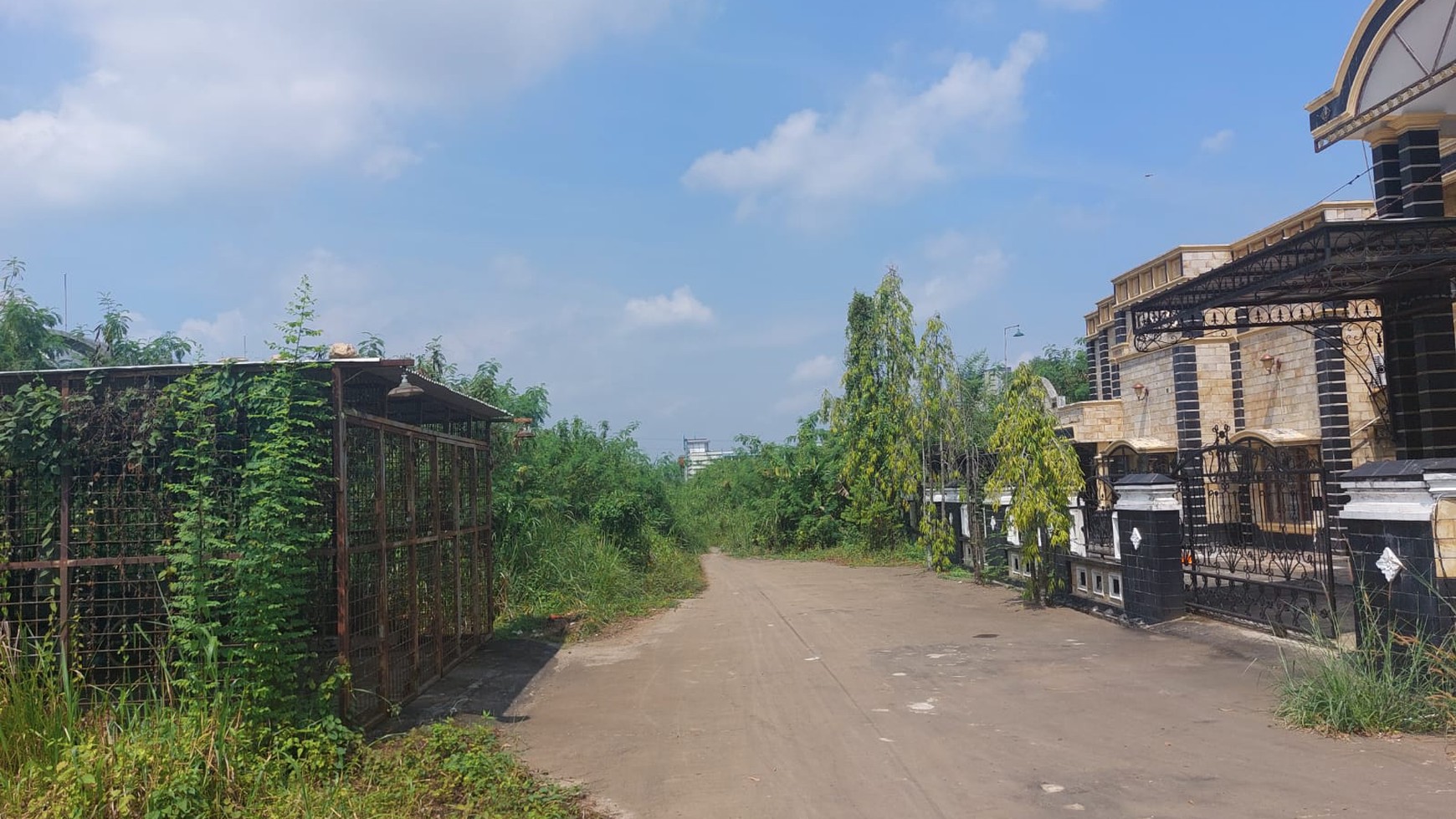 Rumah dijual di perumahan Taman Ogan