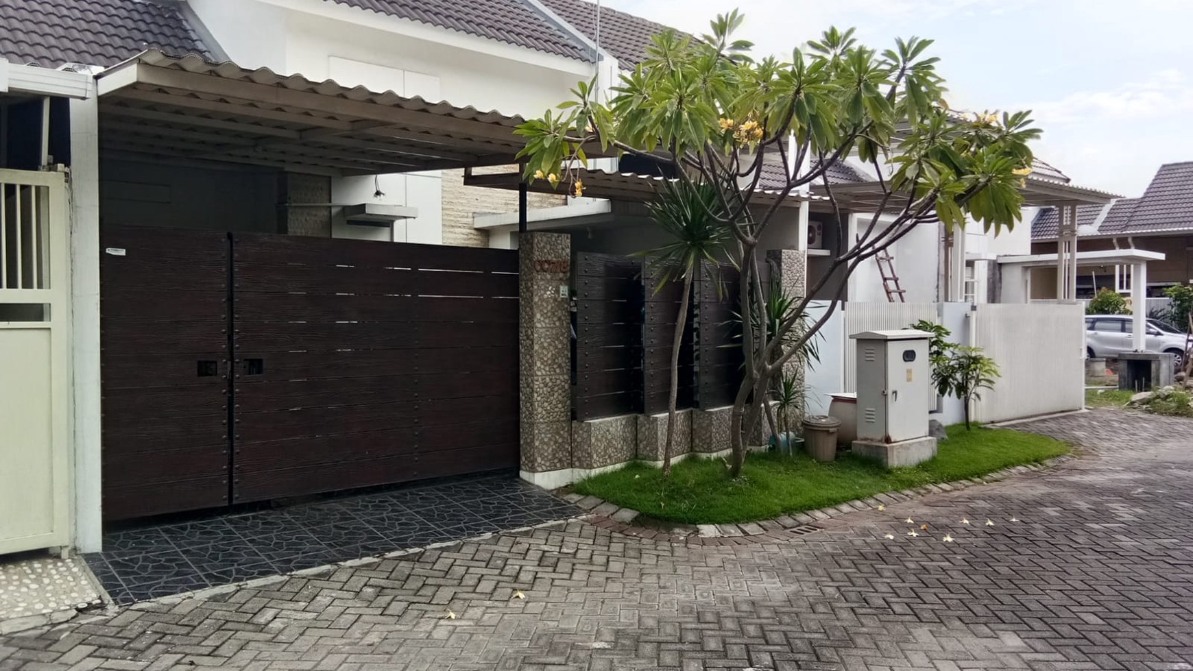 Rumah Puri Surya jaya, Sidoarjo