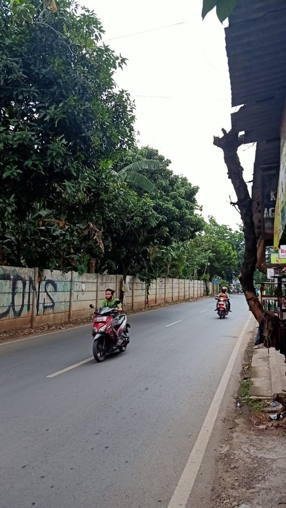 Cocok untuk Real Estate di atas Tanah SHM 4.4545 meter di area Cikunir, Bekasi Selatan 