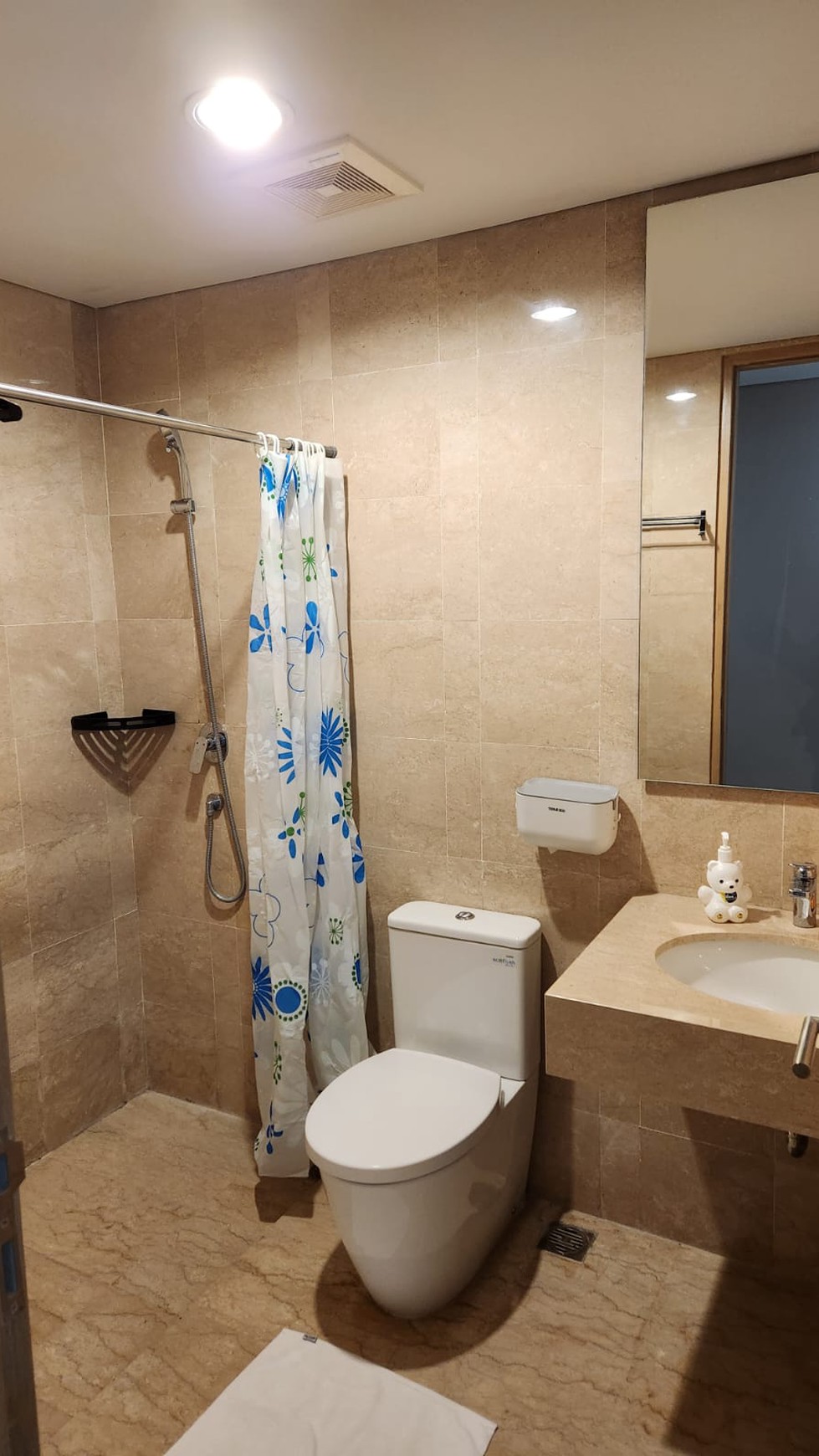 Apartemen Brandnew Holland Village Lantai 25, Cempaka Putih