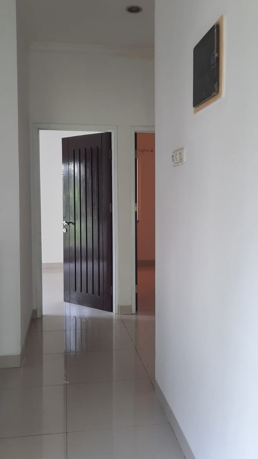 Rumah bagus, cantik siap huni di Bintaro