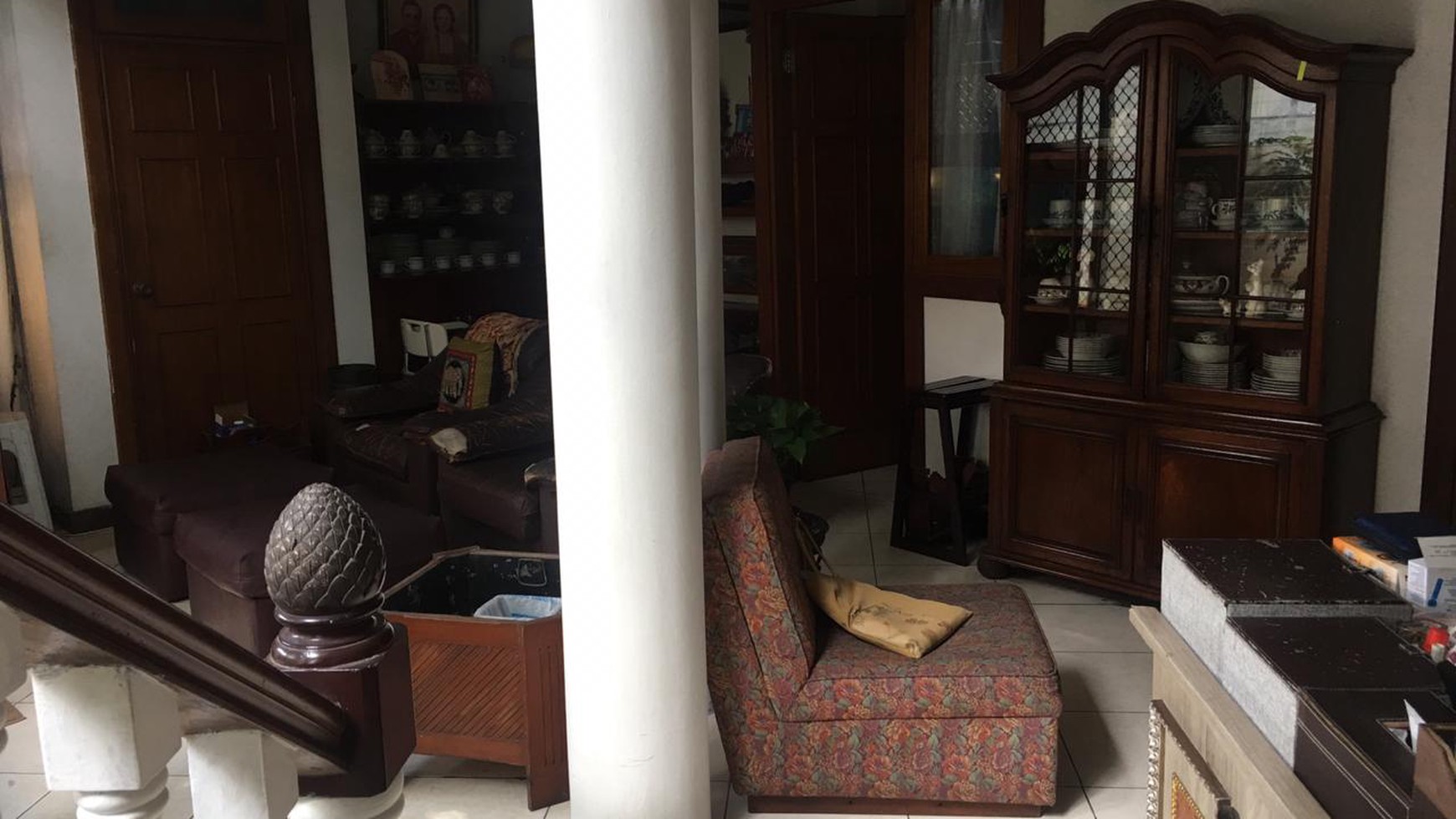 Rumah Bagus Di Jl Kencana Indah, Pondok Indah