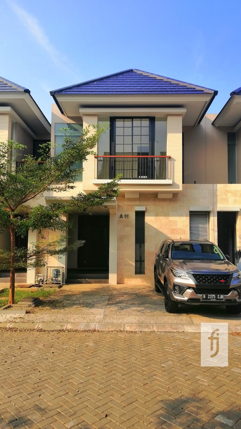 Ampera (Kenanga) - Rumah baru dan nyaman dalam townhouse, lokasi sangat strategis