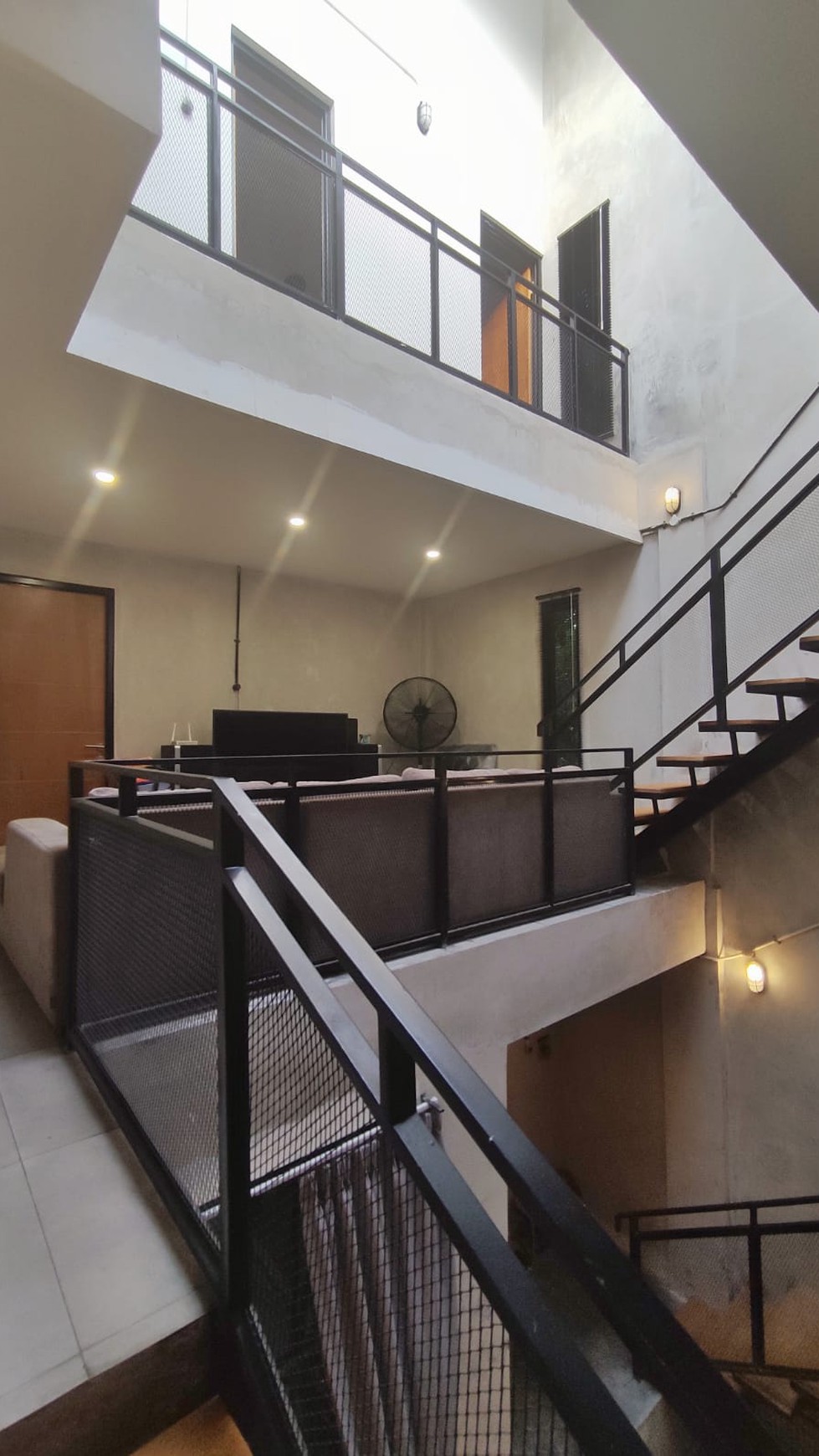 Dijual Brand New Industrial Modern Millennial Style House