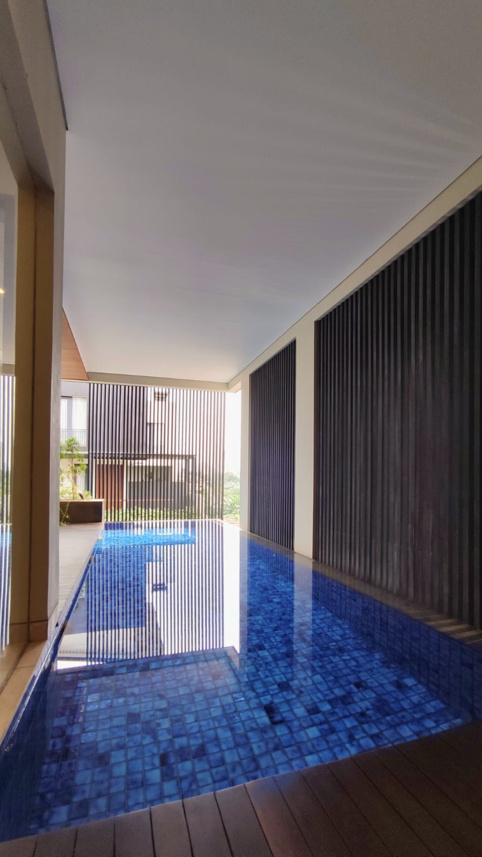 Cilandak-Modern Minimalis Luxurious Townhouse