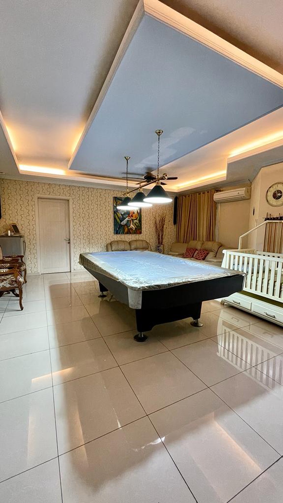 Dijual Cipete in a Private Townhouse