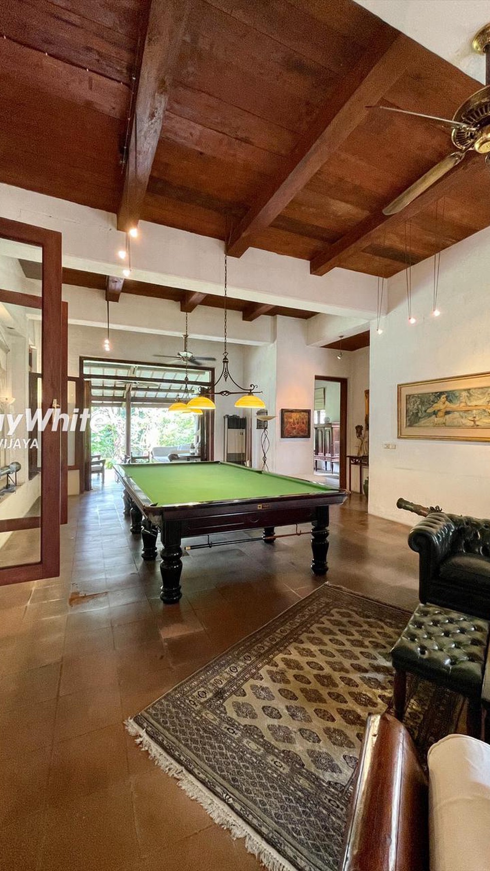 Rumah Siap Huni Gaya Bali, Taman yang sangat luas Area Pejaten Barat