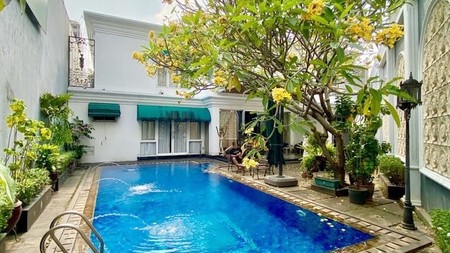 Rumah Siap Huni Megah Area Tenang di Kebayoran Lama