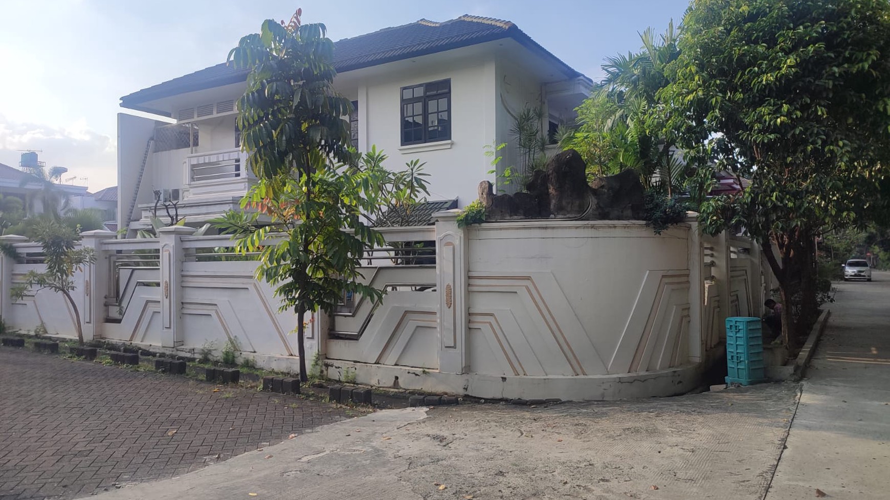 Rumah Hoek 2 Lantai ,Harga nego dan Lokasi Ok di Kelapa Gading