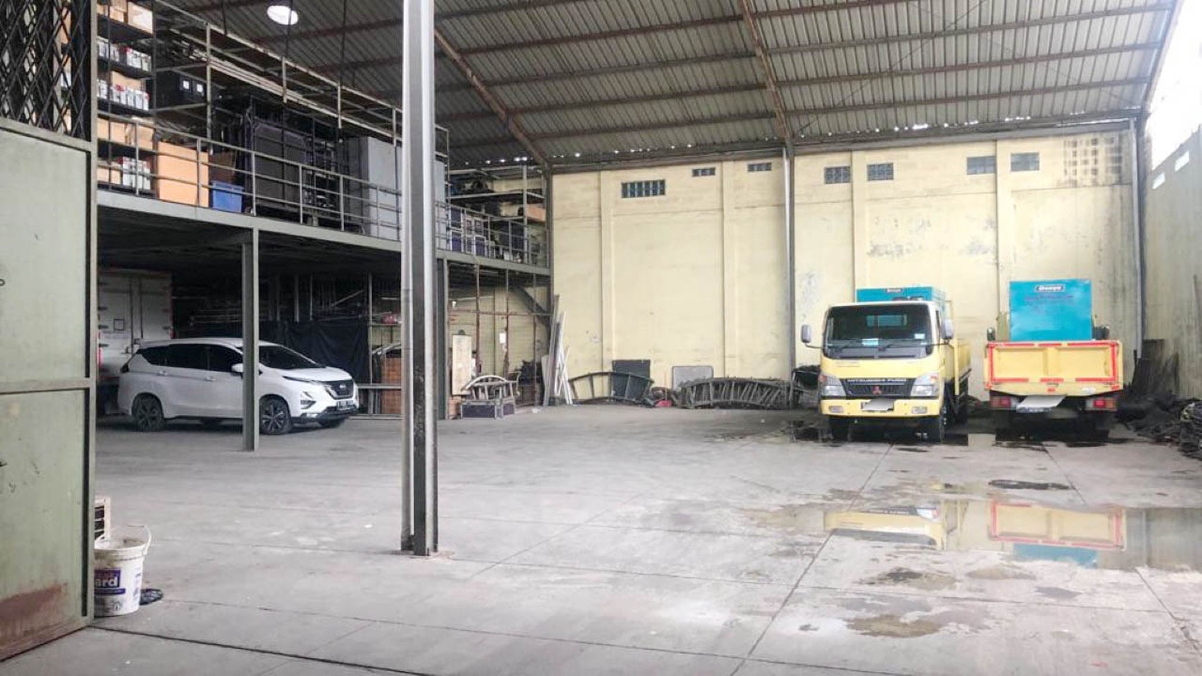 Gudang Raya Bekasi Timur, Posisi Jalan Raya Cocok untuk Gudang, Luas uk 28m&#xb2; x 60m&#xb2;