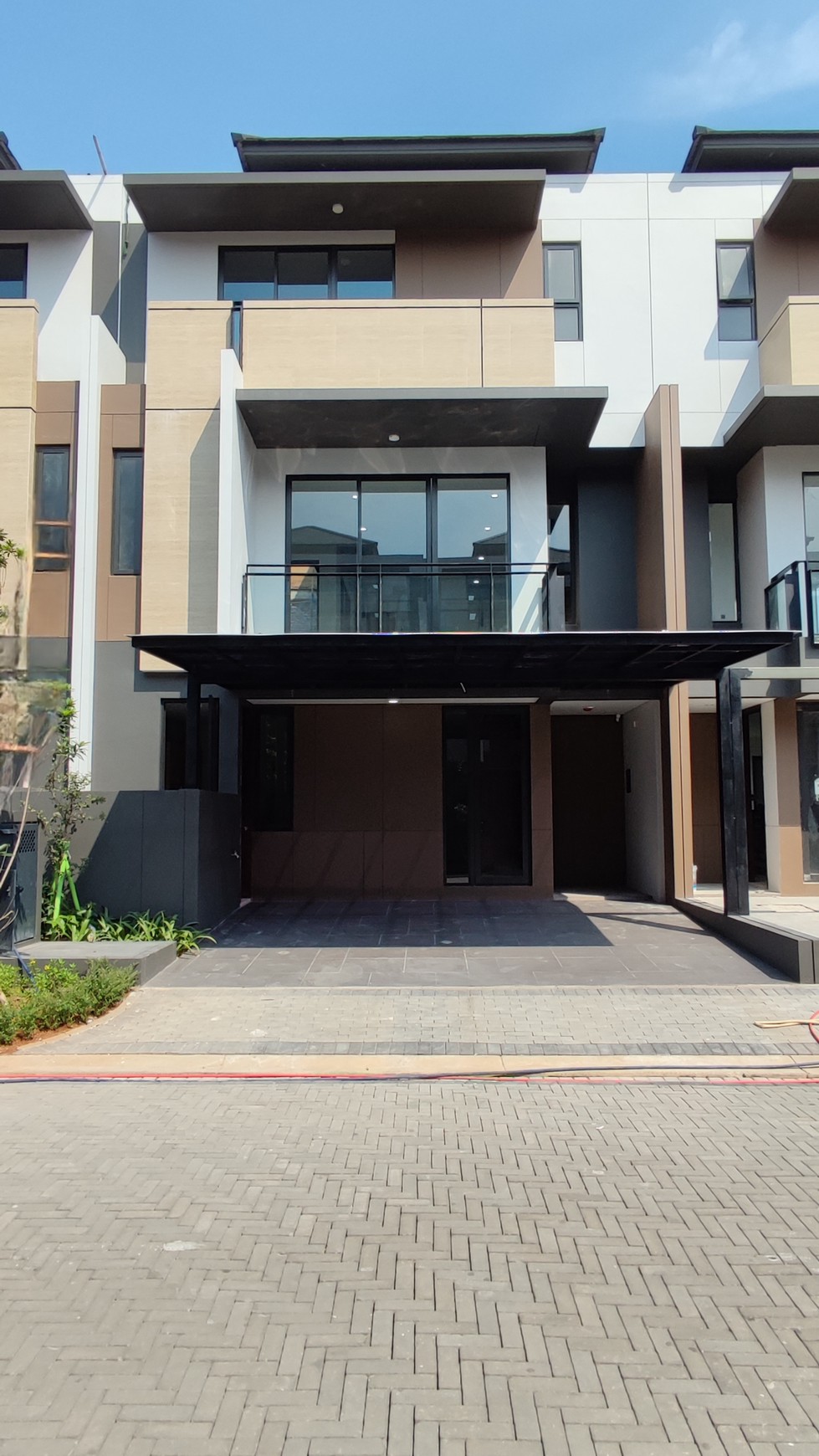 Jarang Ada. Rumah Mewah Zora Cluster Kiyomi, BSD