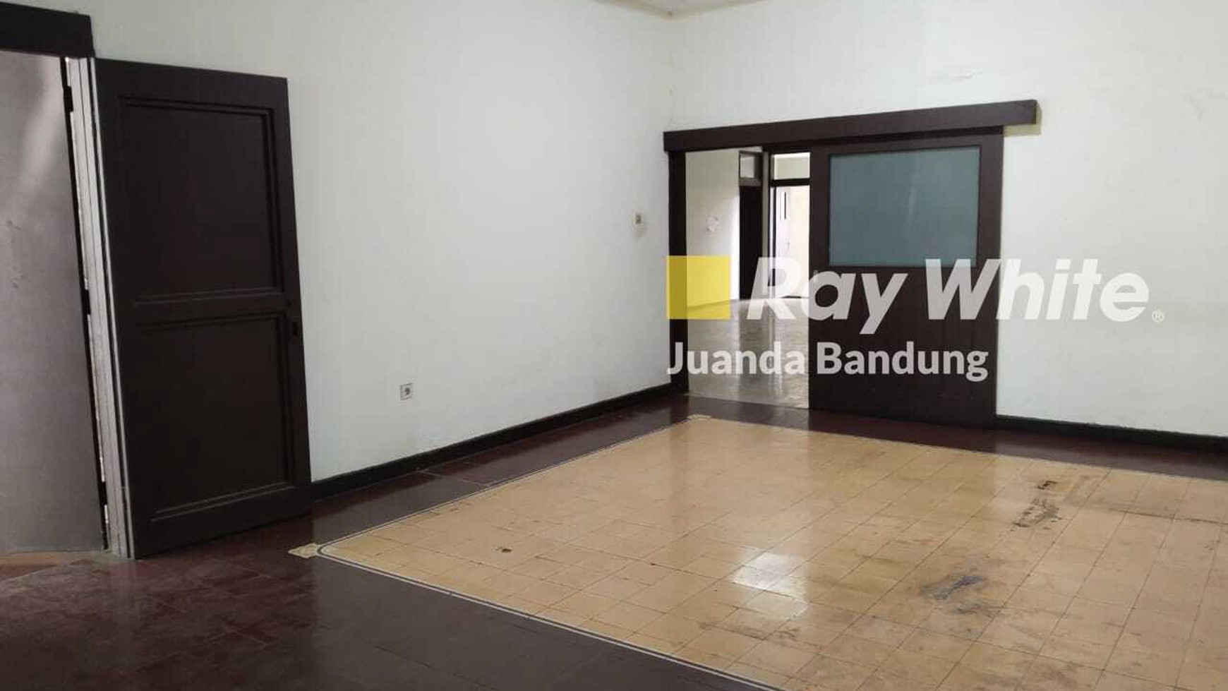 Langka Rumah 1 lantai di jalan Banda Mainroad dekat Aceh Riau dago cocok dijadikan tempat usaha apa saja bagus !