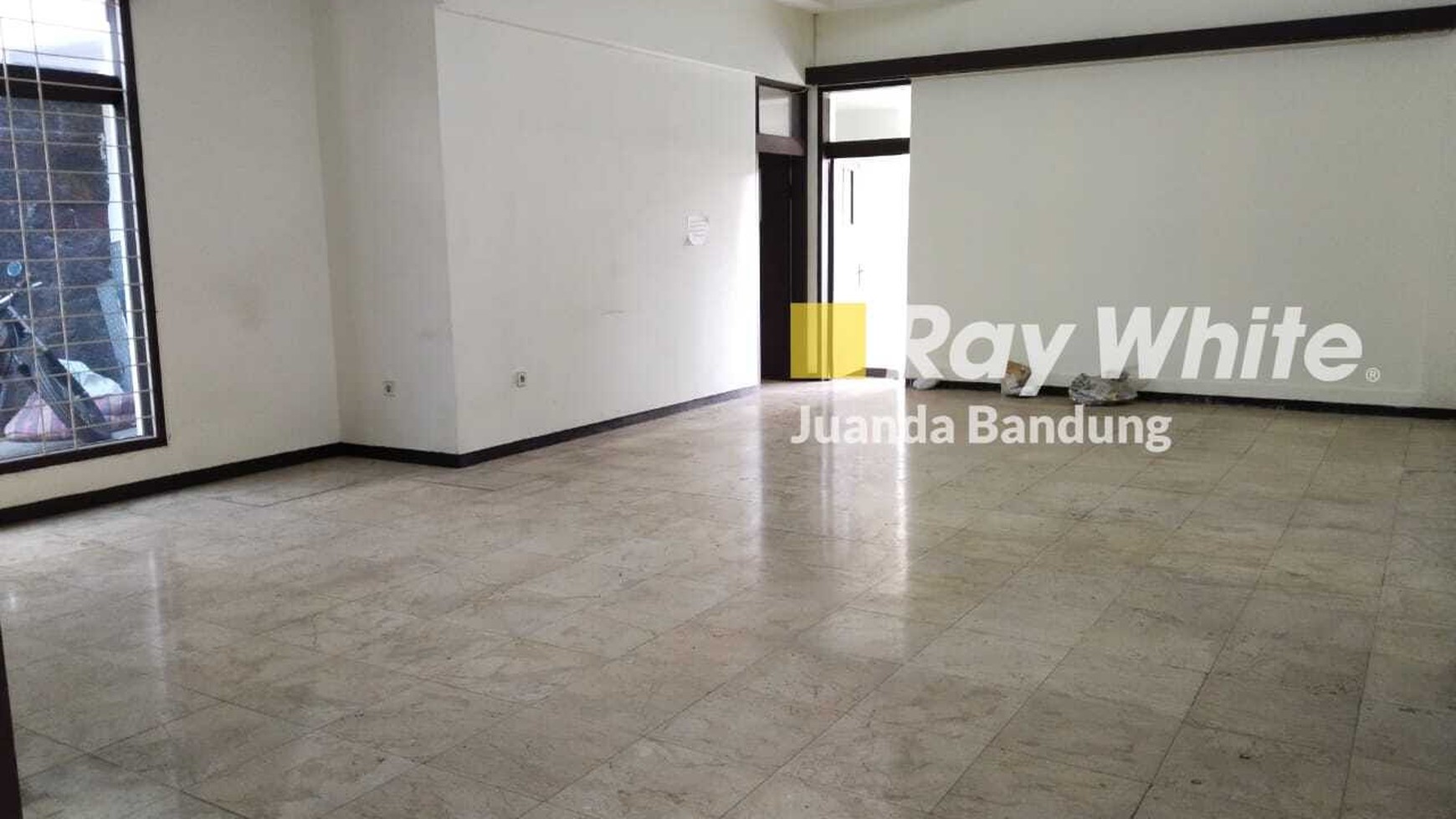 Langka Rumah 1 lantai di jalan Banda Mainroad dekat Aceh Riau dago cocok dijadikan tempat usaha apa saja bagus !