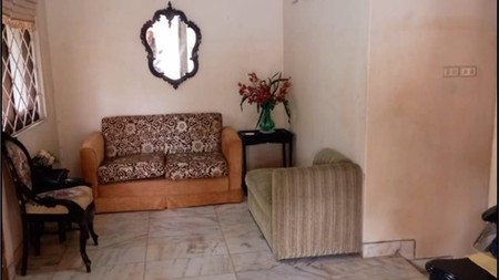 Dijual Rumah Siap huni, Asri dan Tenang di Jl Komplek IKPN Bintaro