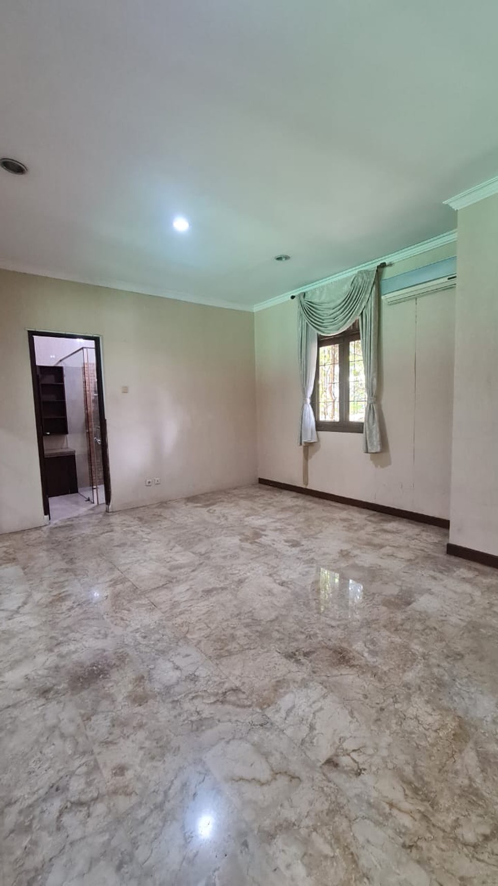 Dijual Rumah di Jagakarsa