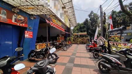 Gedung/Showroom di Mainroad jl Ciateul, Bandung Kota