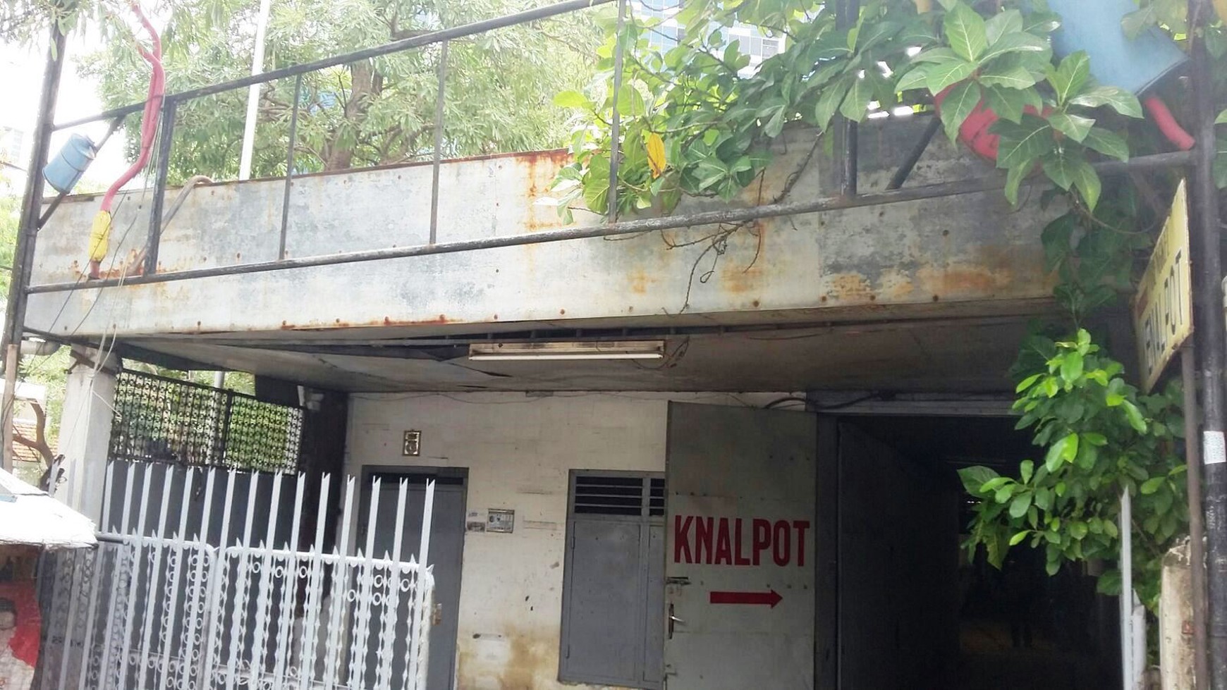 Dijual CEPAT Ruko Strategis dan Luas di Kawasan Tanah Abang, DKI Jakarta