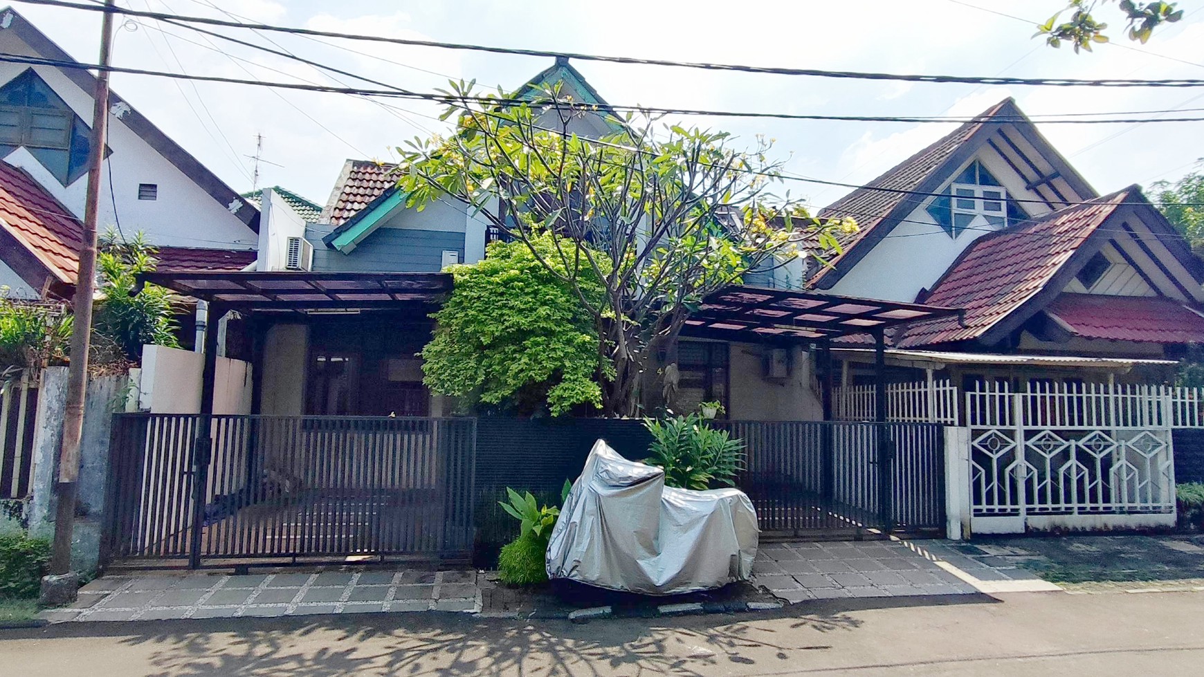 Rumah Nyaman dan Siap Huni di Kawasan Mandar, Bintaro Jaya Sektor 3 