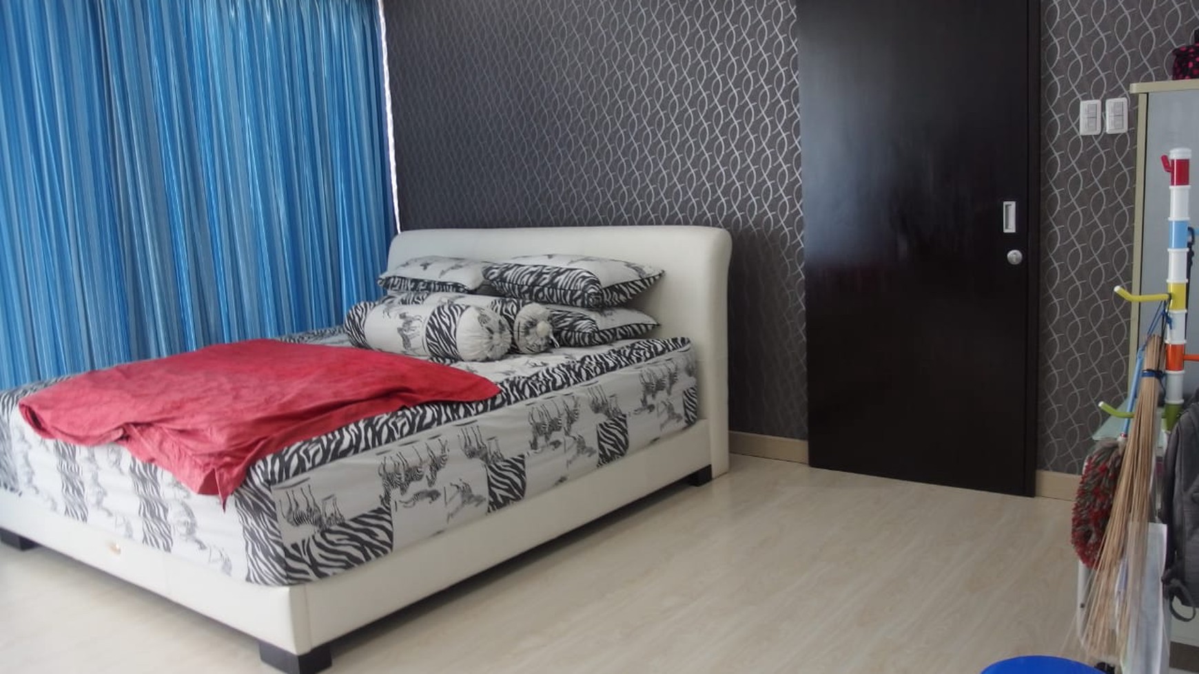 Rumah 2 Lantai Furnished cluster Asia Tropis Harapan Indah Bekasi