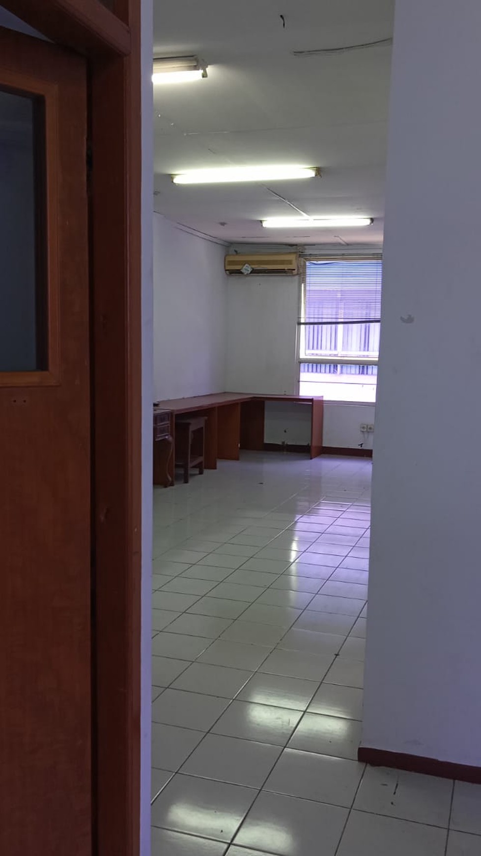 Ruko Siap Pakai Di Gedung Gajah, Jl Saharjo, Tebet Jakarta Selatan