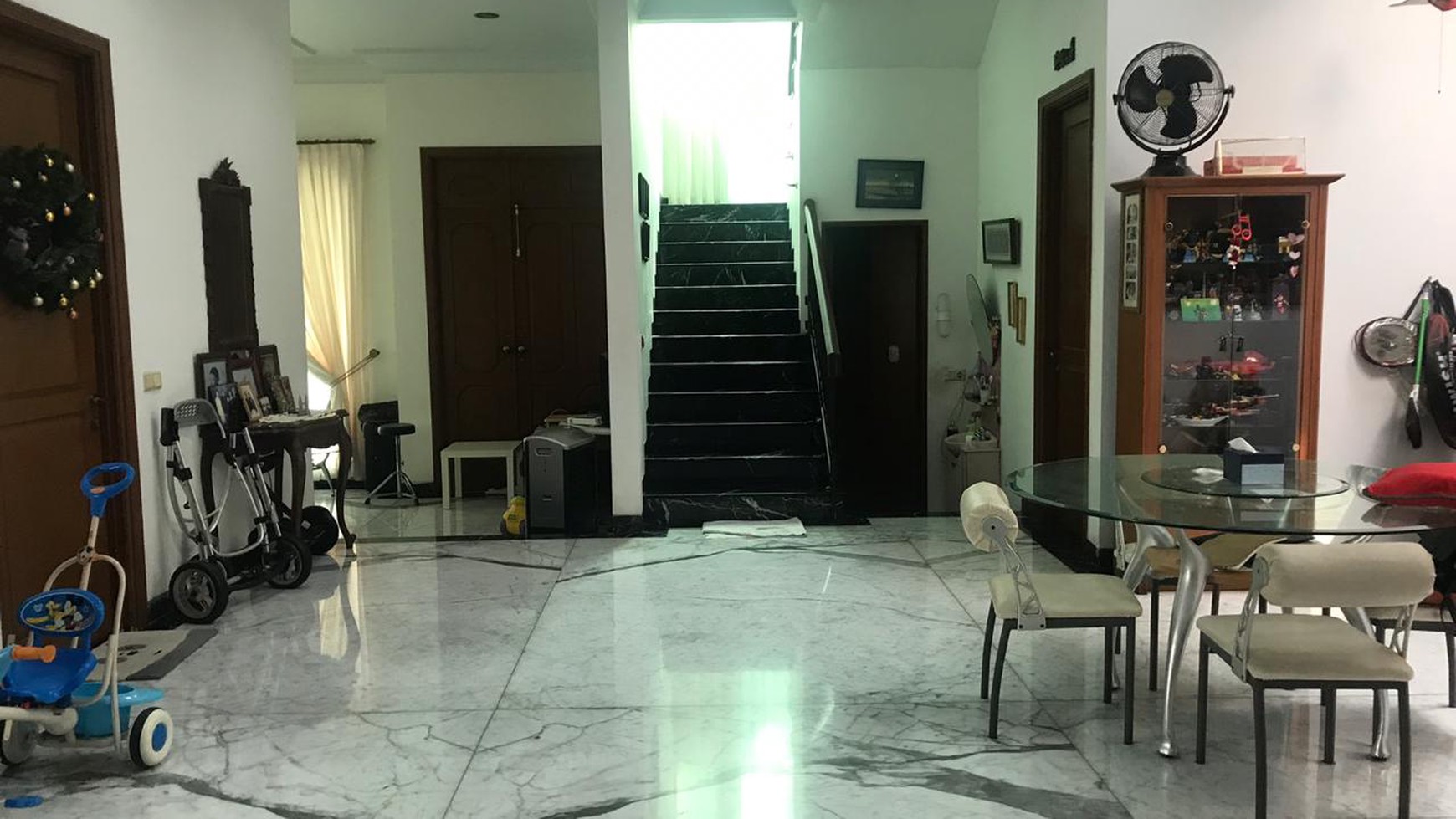 JUAL BU RUMAH BAGUS HOEK 2 LANTAI DI JALAN SUNTER KIRANA, JAKUT