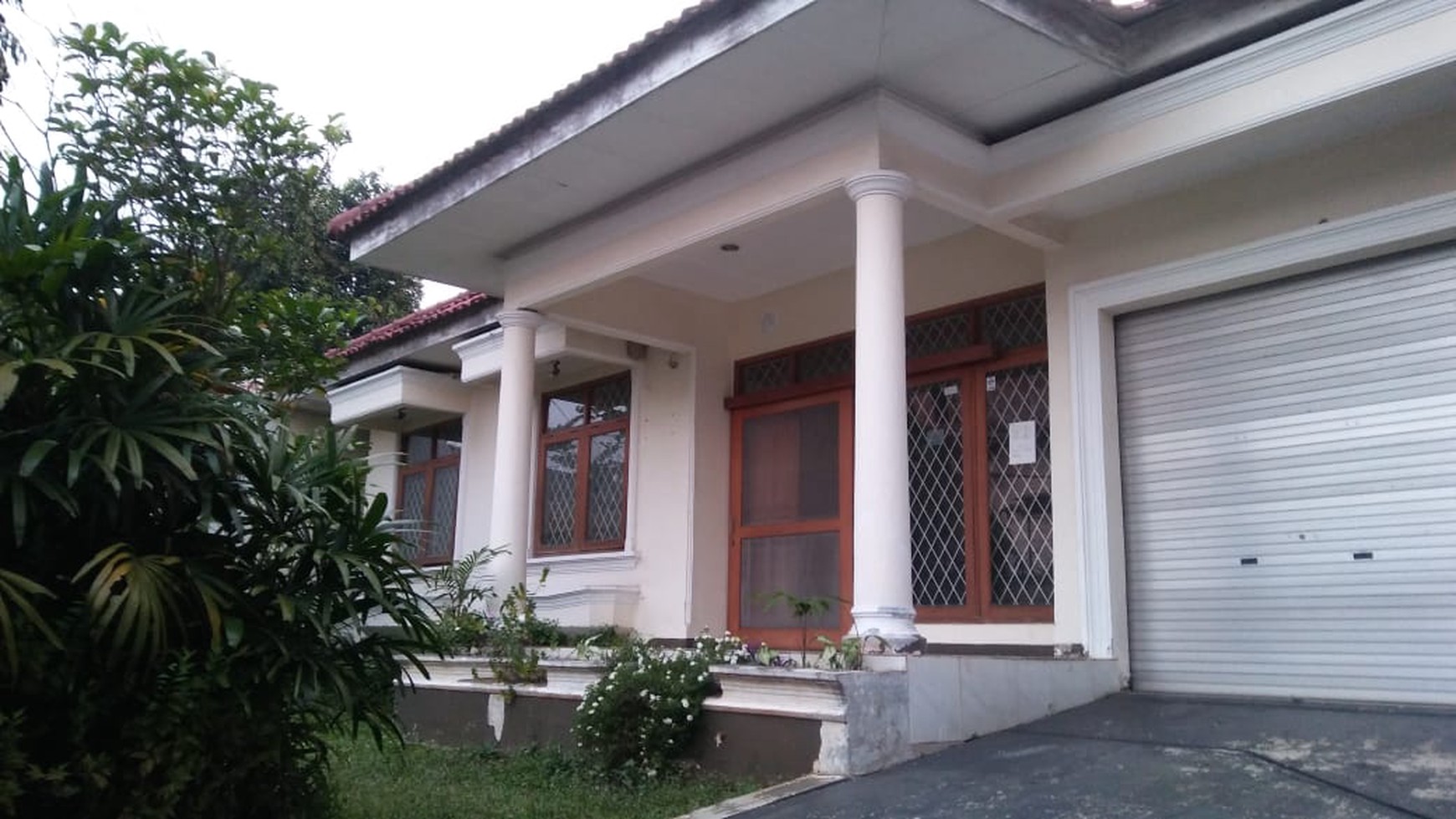 Rumah Kawasan Elit, Lokasi Strategis, dan Hunian Nyaman @Kemang Utara