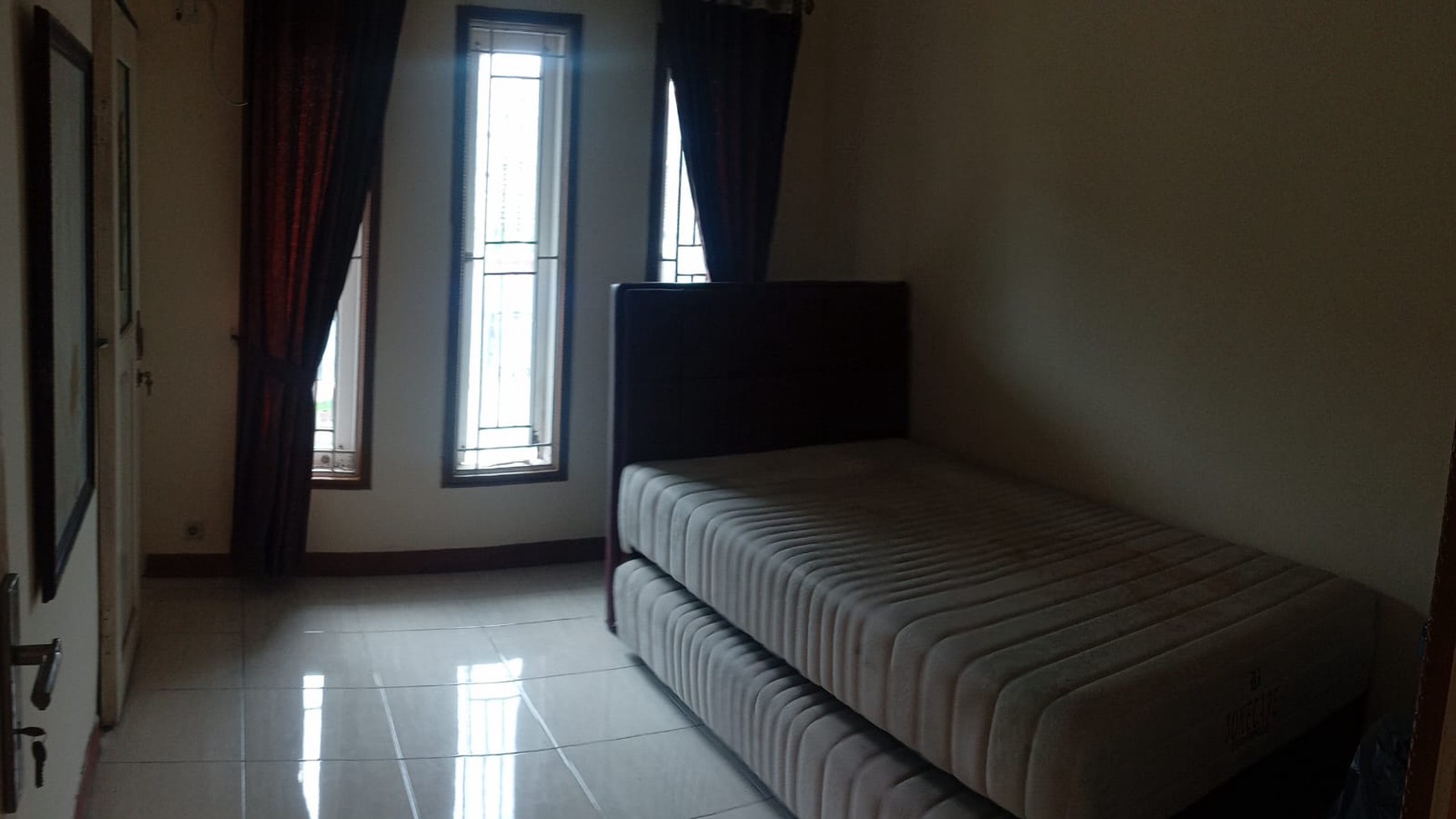 Rumah Full Furnished 2 Lantai di Cibubur Country