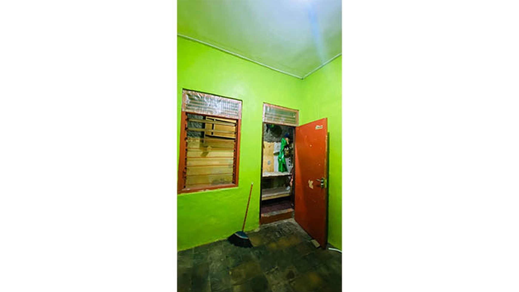 Kost2an 4 Pintu Jl Waringin, Utan Kayu Utara, Luas 140m2