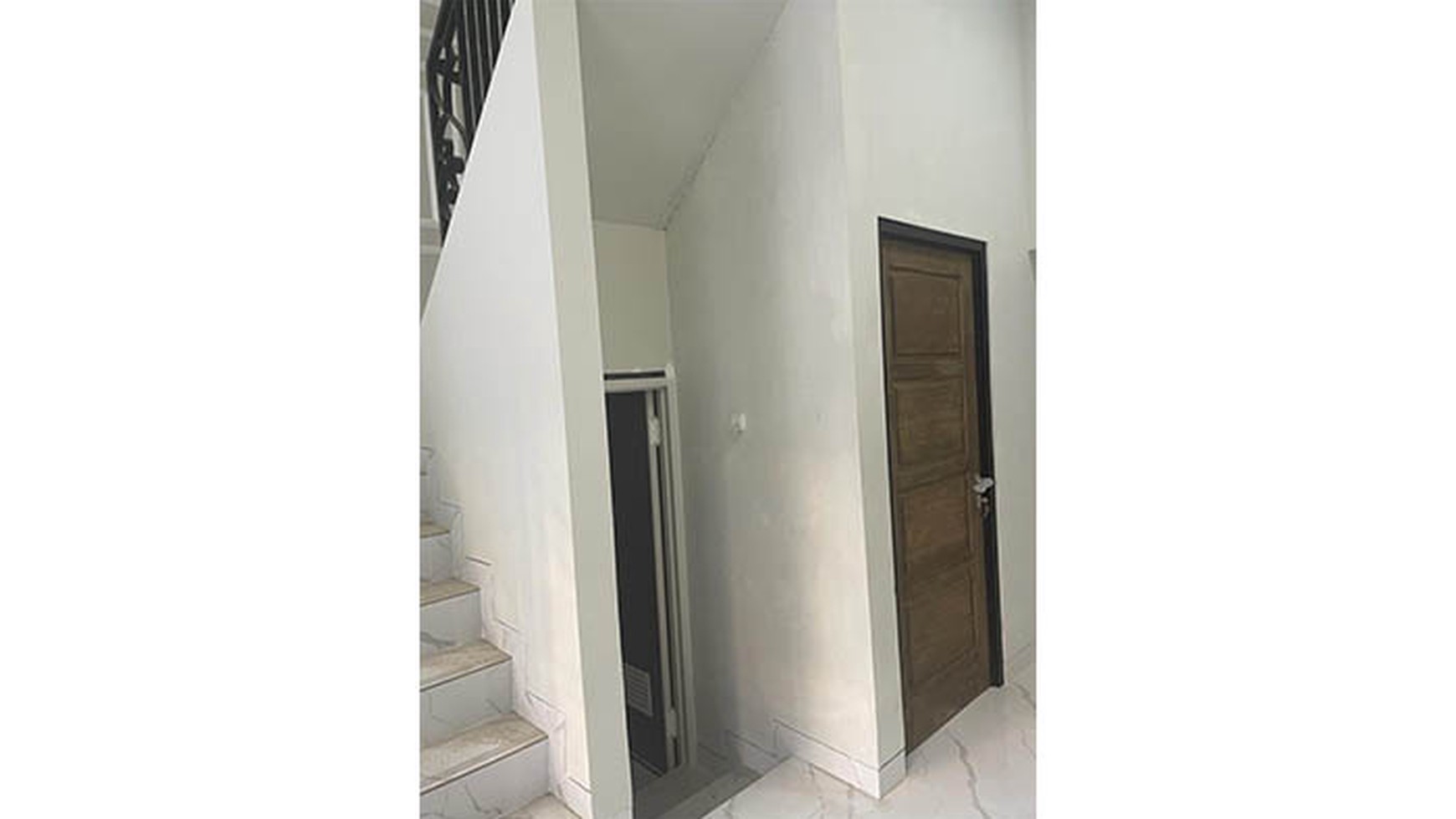 Rumah Jl Mantang, Koja Luas 5x12m2