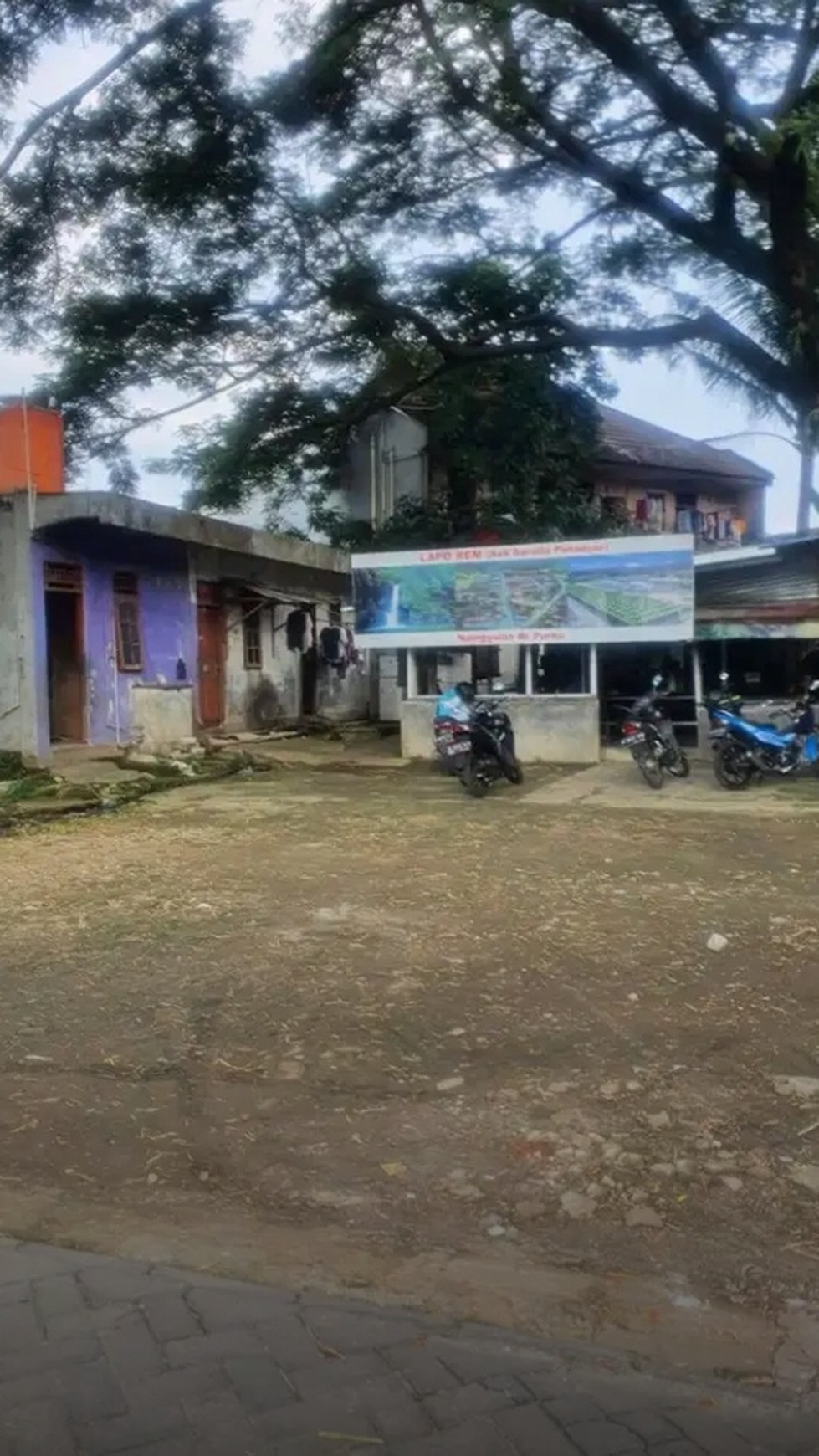 Kavling Komersil dengan Akses Jalan Lebar dan Strategis @Jurangmangu Timur, Pondok Aren